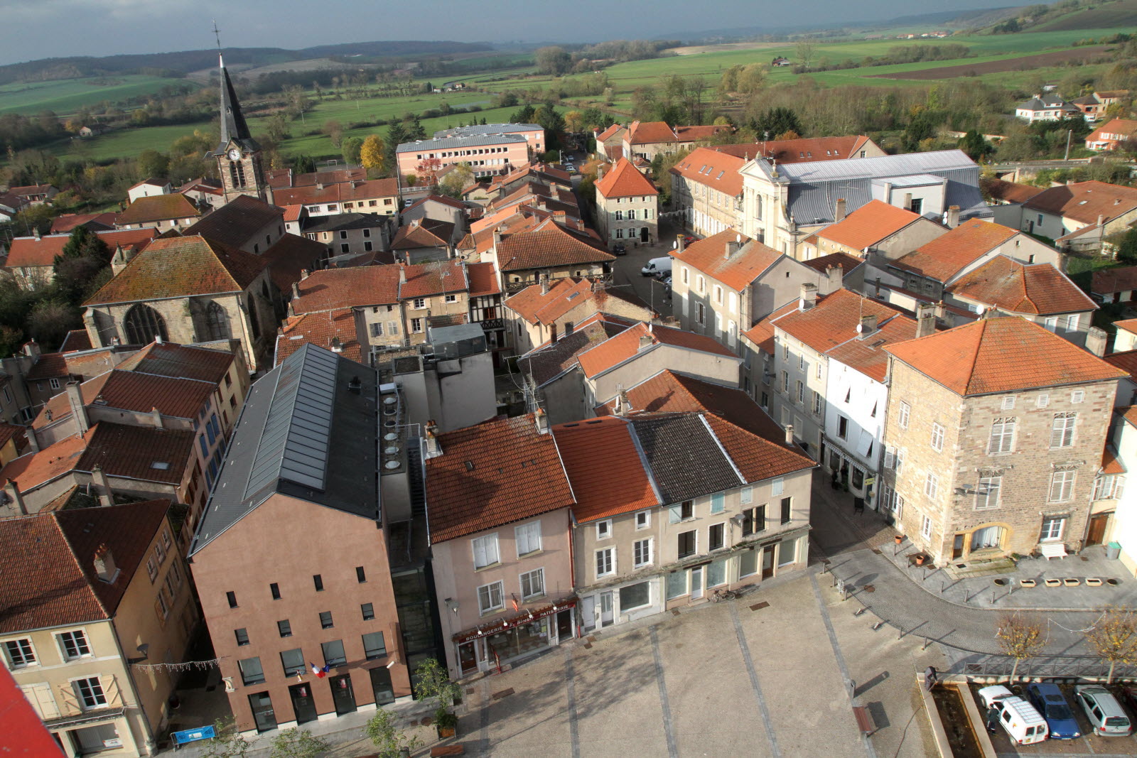 Vue plongeante sur Vic-sur-Seille